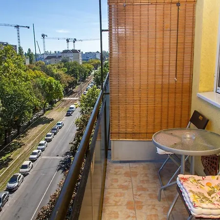Panorama Apartman Apartment *