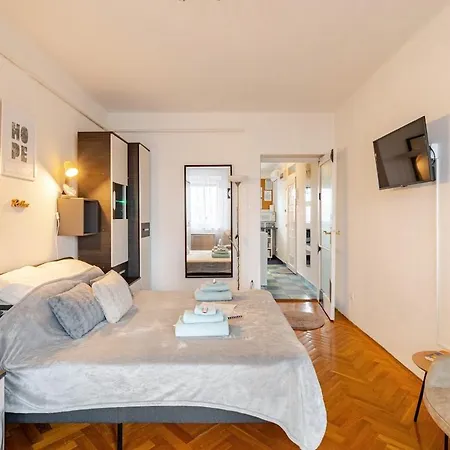 Panorama Apartman Apartment